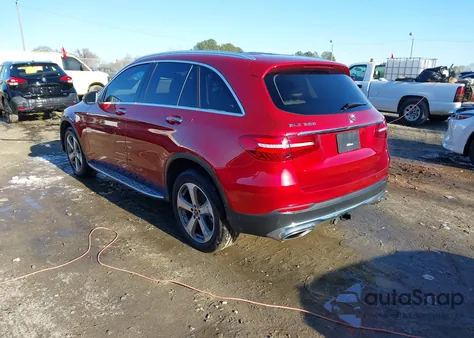 2019 Mercedes-Benz Glc 300 from USA, damaged, VIN WDC0G4JB4KV176181